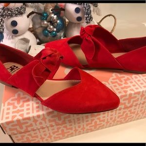 BRAND NEW Gianni Bini Bow flats